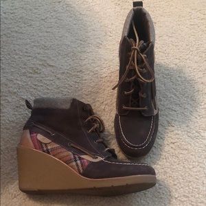 Sperry Top-Sider wedge booties